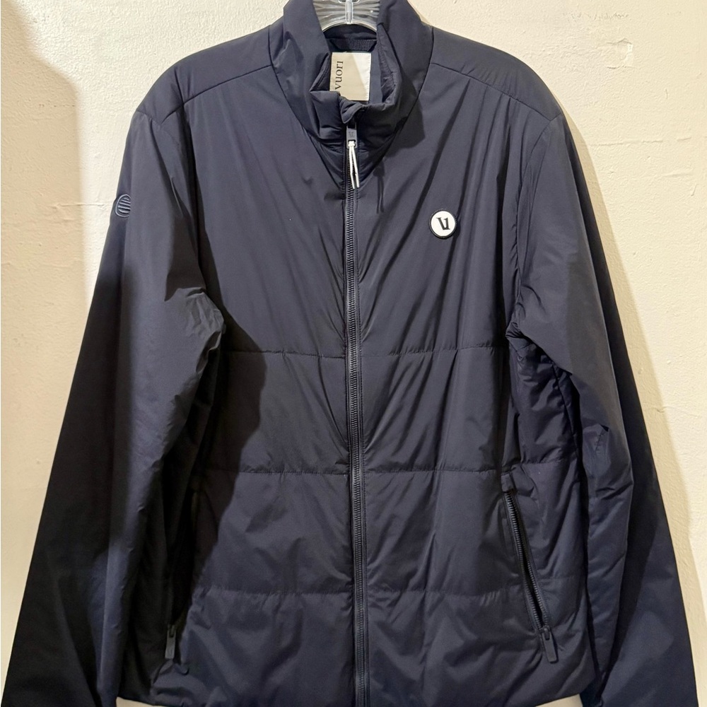Vuori Black Puffer Jacket Lightweight Quilted Design